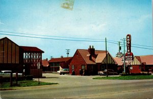 Kansas Wichita English Village Motor Lodge 1959