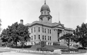 Jackson Minnesota~Jackson County Court House~Statue on Dome~1940s RPPC