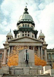 Illinois Springfield State Capitol Building & Abraham Lincoln Statue