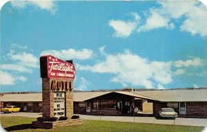 Zanesville Ohio 1960s Postcard Twilight Motel