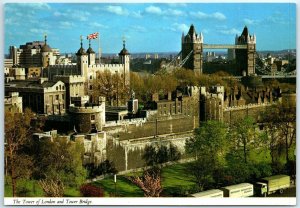 M-12263 The Tower of London and Tower Bridge London England