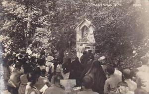 Wisconsin Holy Hill A Gathering Scene