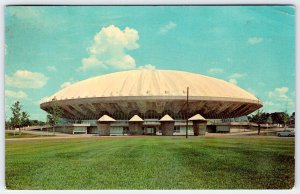 1964 UNIVERSITY OF ILLINOIS ASSEMBLY HALL BUILDING CHAMPAIGN-URBANA POSTCARD