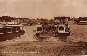 BR81441 the floating bridge southampton  real photo ship bateaux   uk