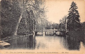 C032 France, Parc du Chateau de Chantilly le Pont des Grands-Hommes postcard