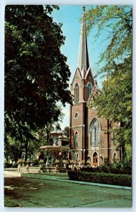 MADISON, IN Indiana ~ TRINITY METHODIST CHURCH Broadway Fountain 1968 Postcard