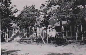 Massachusetts Cape Cod West Harwick Cape's Cottages Earle Road Dexter Press