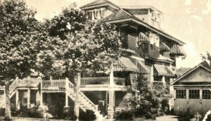 Vintage The Berkshire Ocean City NJ. Postcard F78