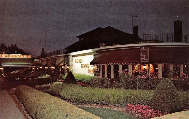CLIFTON, New Jersey NJ   ROBIN HOOD INN~Night View ROADSIDE RESTAURANT  Postcard