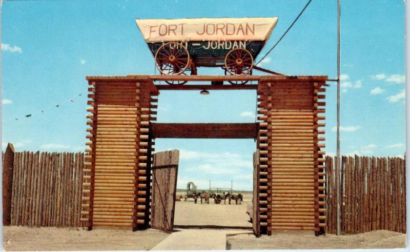 CLAYTON, NM   FORT JORDAN Entrance, COVERED WAGON   c1950s  Roadside   Postcard