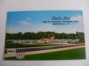 1950's Starlite Motel Rochester Minnesota MN Unused Postcard y6725-19