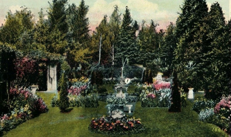 1920's Italian Garden, Bar Harbor, Me. Postcard P174