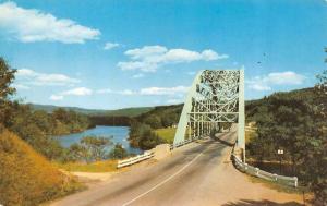 BATTLEBORO, VT Vermont   GULF BRIDGE & CONNECTICUT RIVER   1957 Chrome Postcard