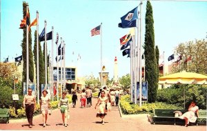 Disneyland Tomorrowland Entrance Flag Poles Chrome Postcard E-5