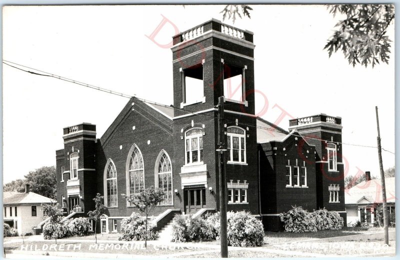 c1950s Le Mars, IA RPPC Hildreth Memorial Church Brick Bldg. Photo Postcard A109