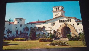 VINTAGE POSTCARD UNUSED - COUNTY COURTHOUSE, SANTA BARBARA, CALIFORNIA