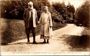 RPPC NS Cape Breton Beinn Bhreagh Late Alexander Graham Bell & Wife 1920s S107