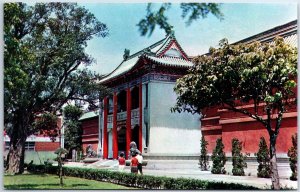 VINTAGE POSTCARD NATIONAL HISTORICAL MUSEUM AT TAIPEI TAIWAN c. 1960s