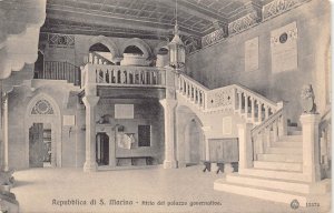 B223 San Marino Atrio del Palazzo governativo Palace Government postcard