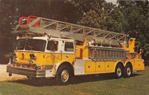 OWINGS MILLS MARYLAND 1973 IMPERIAL GROVE 100' AERIAL LADDER FIRETRUCK POSTCARD