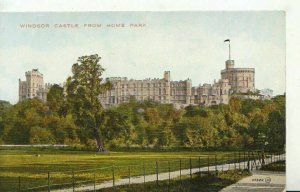 Berkshire Postcard - Windsor Castle from Home Park - TZ11615