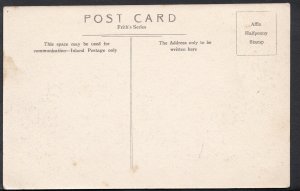 Surrey Postcard - Reigate Parish Church   BB763