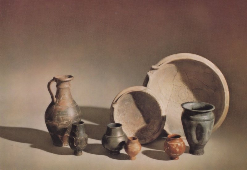 Lullingstone Kent Roman Pottery Villa Beakers Food Mixers Postcard