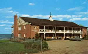 ME - Ogunquit. Dolphin Post Motel