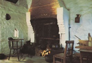 Corradreenan Farm House Ulster Folk & Transport Museum Irish Postcard