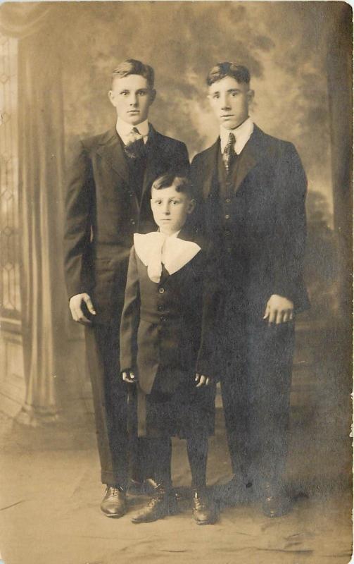 Three Brothers Schmidt Boys knickers Old B&W Photo RPPC Postcard