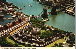 The Tower Of London And Tower Bridge Fortress Royal Residence Vintage Postcard