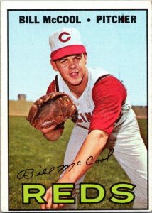 1967 Topps Baseball Card Bill McCool Cincinnati Reds sk2174