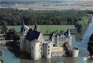 BR13645 Le Chateau vue aerienne Sully sur Loire  france