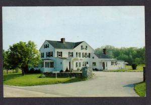 CT Nino's NEWTOWN INN Conn Restaurant POSTCARD PC Connecticut