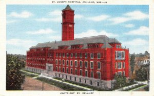 ASHLAND, WI Wisconsin    ST JOSEPH HOSPITAL    c1940's Kropp Linen Postcard