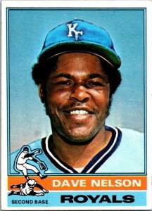 1976 Topps Baseball Card Dave Nelson Kansas City Royals sk13574