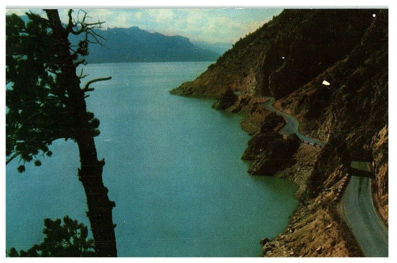 BUFFALO BILL RESERVOIR WYOMING-POST CARD-COLOR-1960'S-OLD STOCK