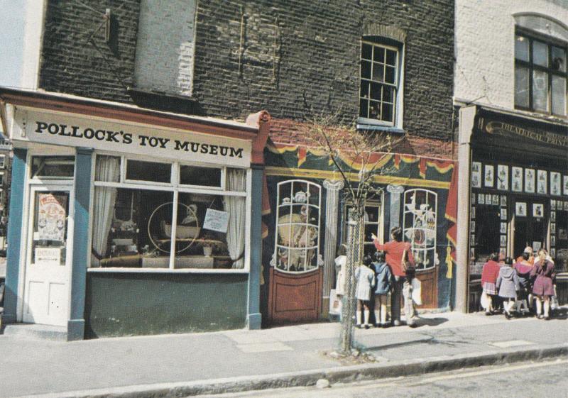 Pollocks Toy Museum Theatrical Printers Shop London Postcard