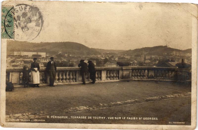 CPA PÉRIGUEUX-Terrasse de Tourny-Vue sur le Faubt St-Georges (232896)