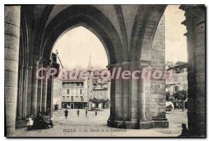 Old Postcard Tulle Le Parvis De La Cathedrale