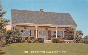 Stockton New Jersey Locktown Sweater Shop, Photochrome Vintage Postcard U13731