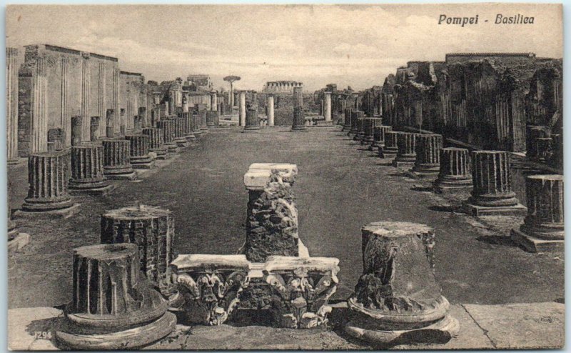 M-26975 Basilica Pompei Italy