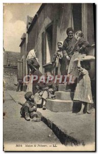 Old Postcard Fishing House of fishermen