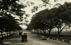 PC CPA SINGAPORE, ROAD SCENE, Vintage REAL PHOTO Postcard (b19732)