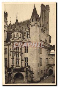 Old Postcard Chateau de Pierrefonds Oise L'Entree du Chateau