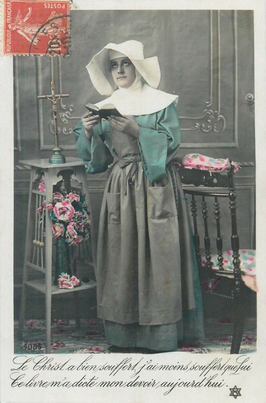 Set of 6 postcards 1907 pious woman religious faith cross nun christianity