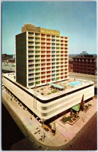 VINTAGE POSTCARD THE BEL AIR HOTEL AT ST. LOUIS MISSOURI 1960s B093