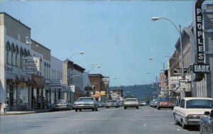 Prairie du Chien Wisconsin WI Classic 1970s Cars Street Scene Vintage Postcard