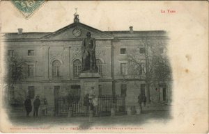 CPA GAILLAC La Mairie et Statue d'Hautpoul (1087559)