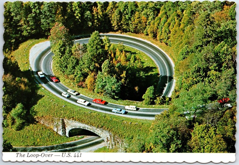 VINTAGE CONTINENTAL SIZE POSTCARD THE LOOP-OVER ON U.S. 441 GREAT SMOKEY MTNS